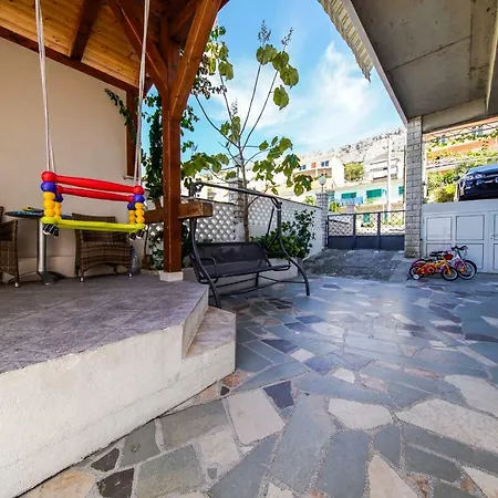 Family Suites Korda * Jesenice (Split-Dalmatia)